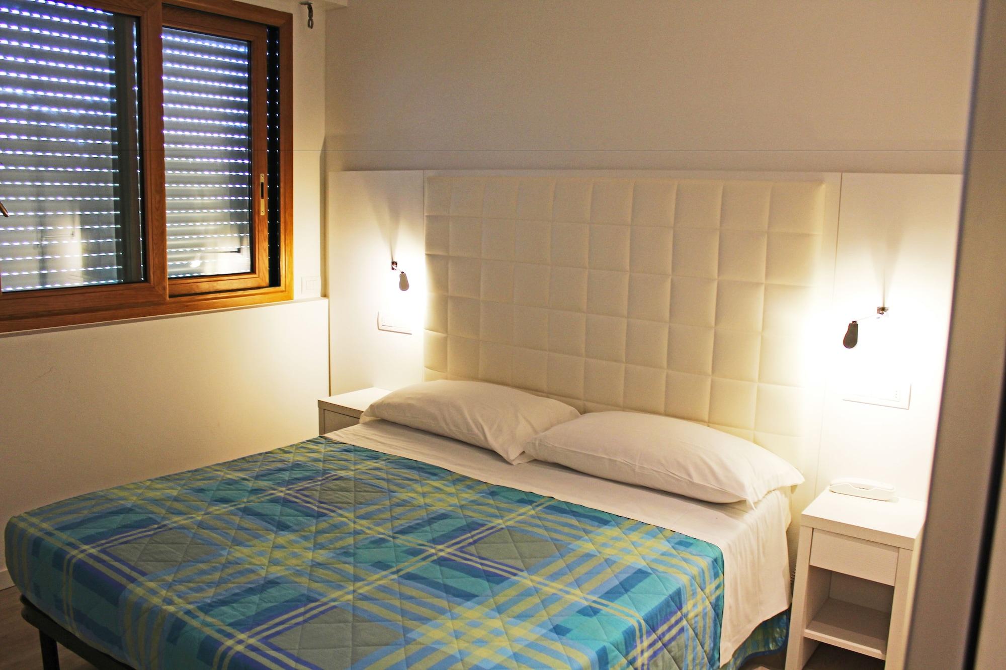 Hotel Saint Tropez Riccione Esterno foto