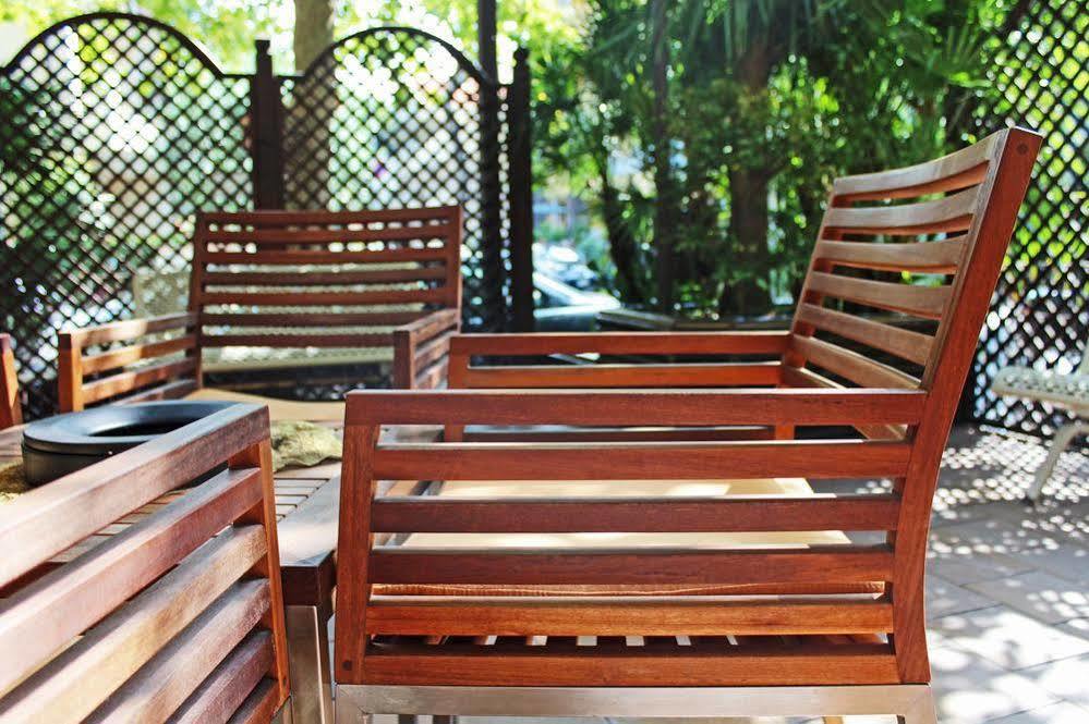 Hotel Saint Tropez Riccione Esterno foto
